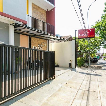 Reddoorz Syariah Near Purwosari Train Station Hotel Solo Eksteriør billede